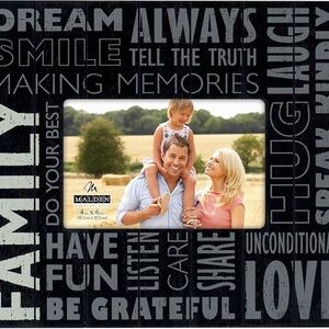 NWT Black Family Photo Frame